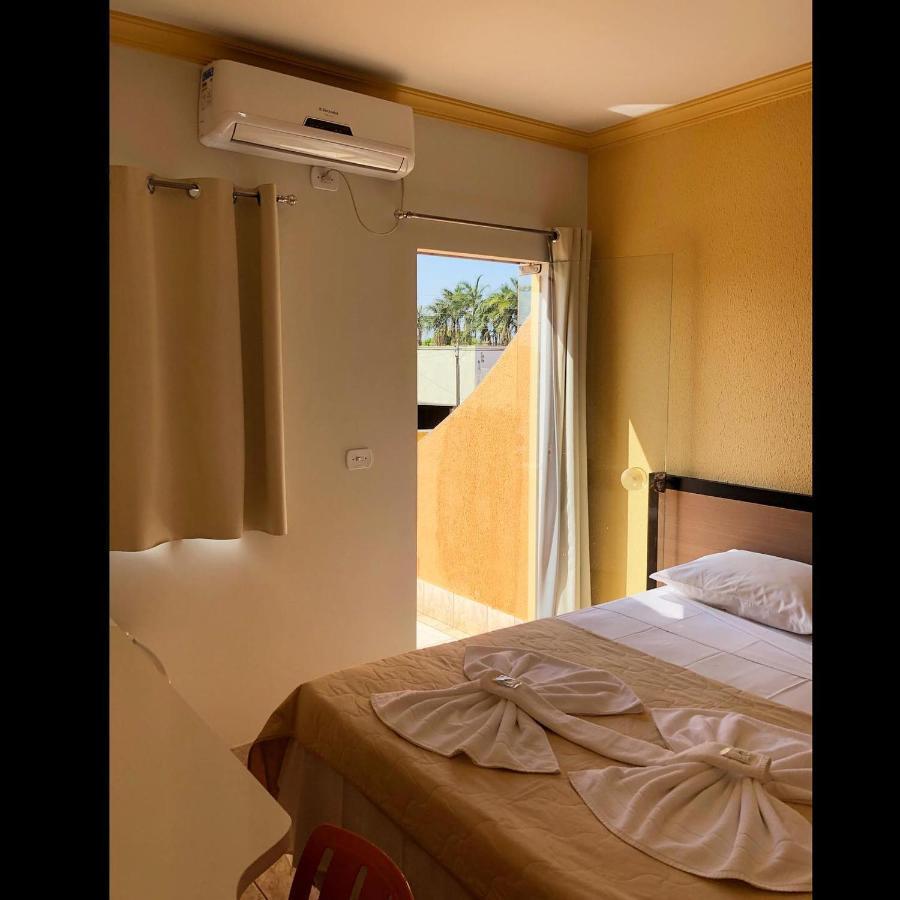 Flip Palace Hotel Buriti Alegre Dış mekan fotoğraf